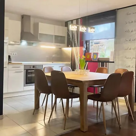 Holiday home Cozy With Jacuzzi And Sauna In Ovifat *