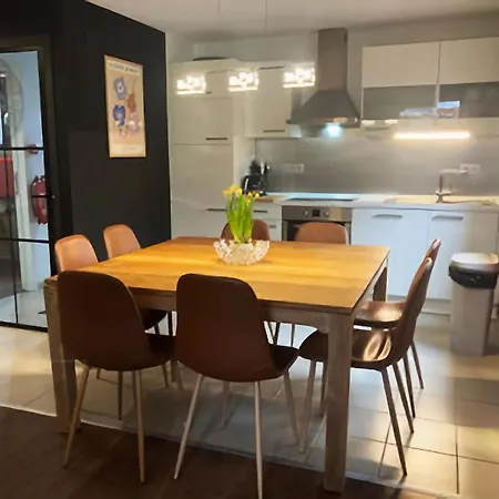 Cozy With Jacuzzi And Sauna In Ovifat Prázdninový dům Longfaye