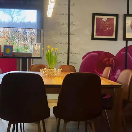 Cozy With Jacuzzi And Sauna In Ovifat *