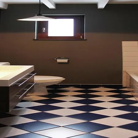 Cozy With Jacuzzi And Sauna In Ovifat Holiday home *