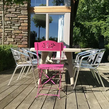 Cozy With Jacuzzi And Sauna In Ovifat * Longfaye