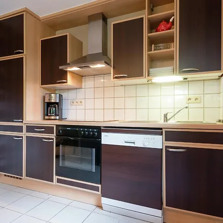 Holiday home Cozy With Jacuzzi And Sauna In Ovifat *